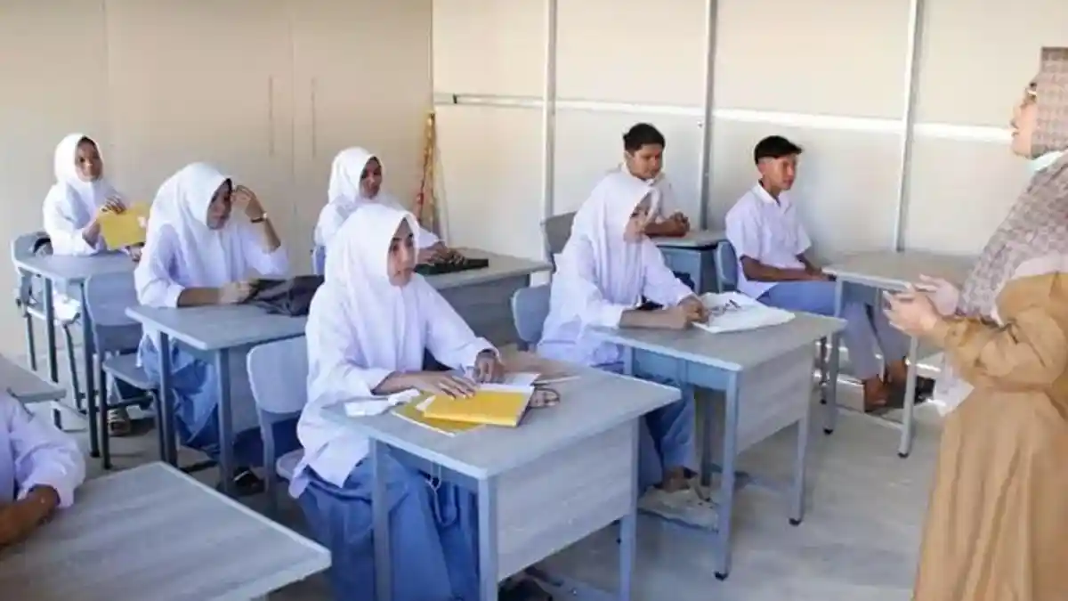 Soal Ujian Sekolah dan Kunci Jawaban Bahasa Inggris Kelas 9 Halaman 249
